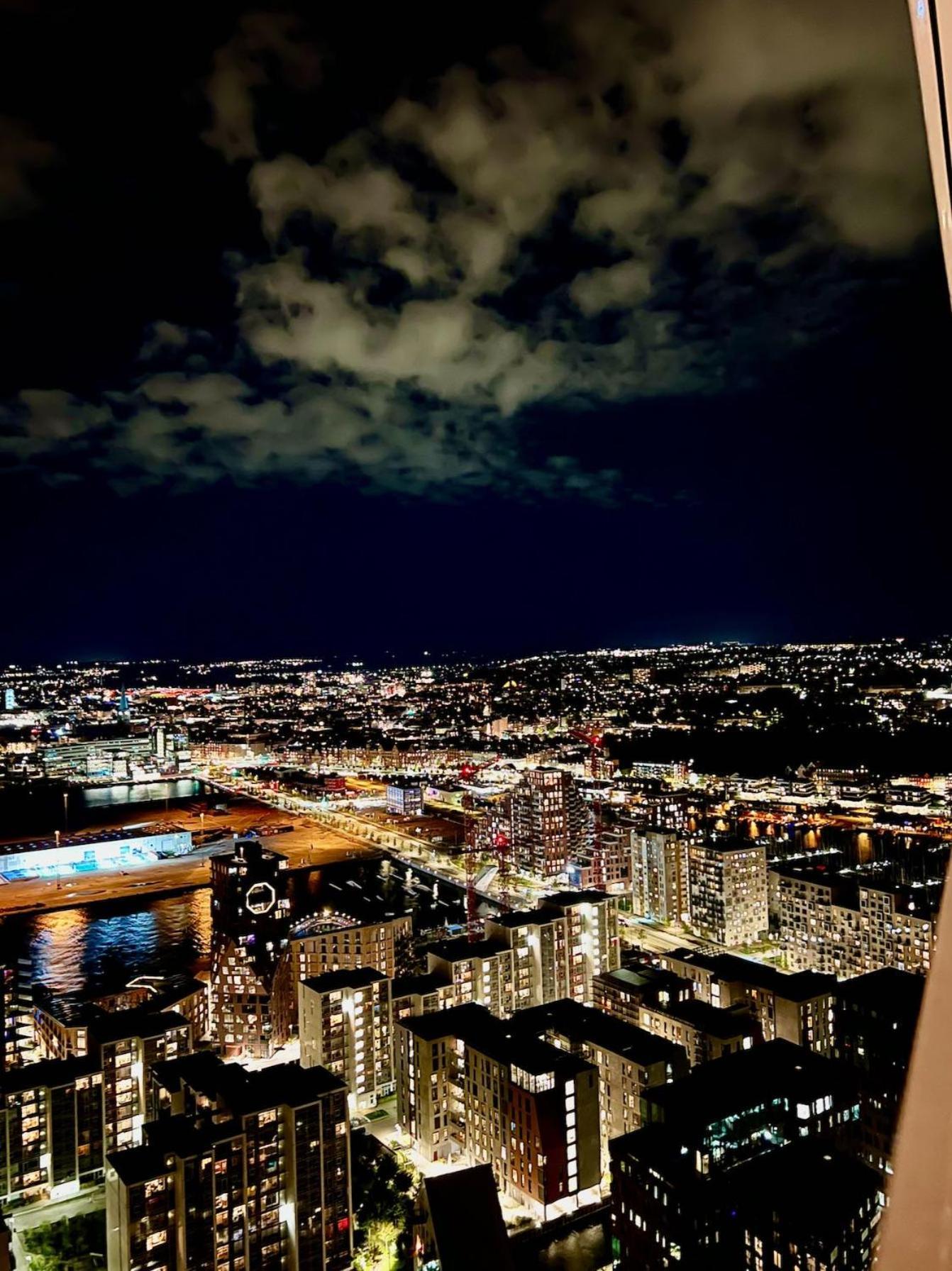 Penthouse Paradise On 39Th Floor Apartment Århus Exterior foto